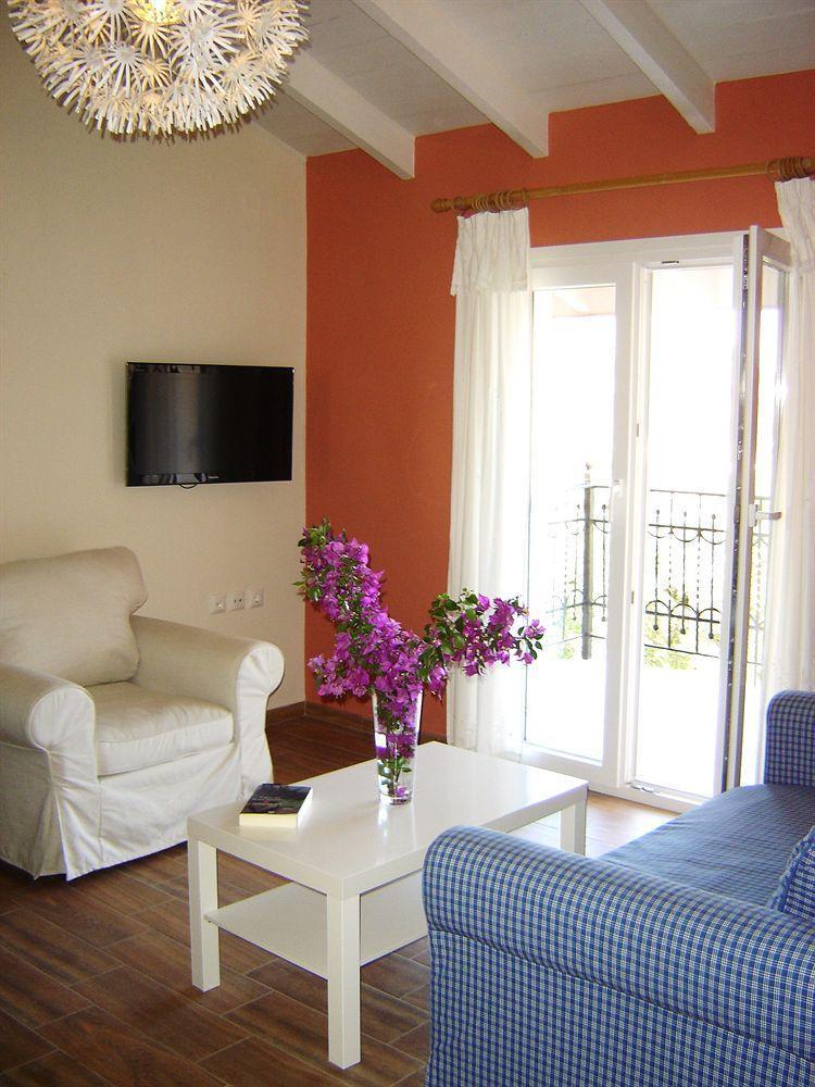 Vassilis Guest House Anthousa  Buitenkant foto